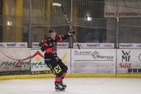 Bild zeigt Torjubel Mario Sulzer (EV Zeltweg),