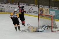 3-3